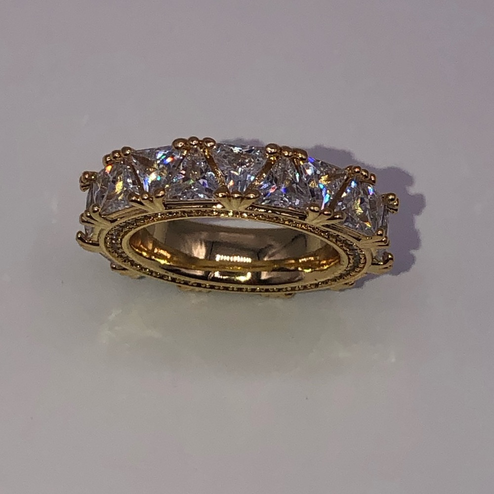 8ct Trillion Band - Picture 9 of 13